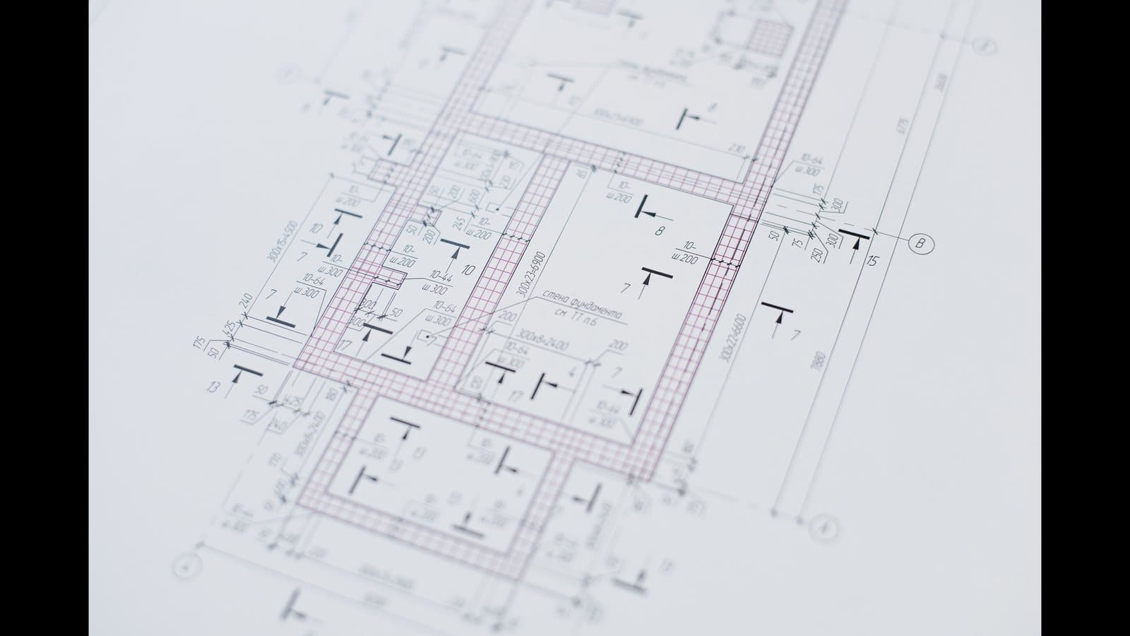 Plan architectural utilisé comme référence pour une bibliothèque de prix BTP